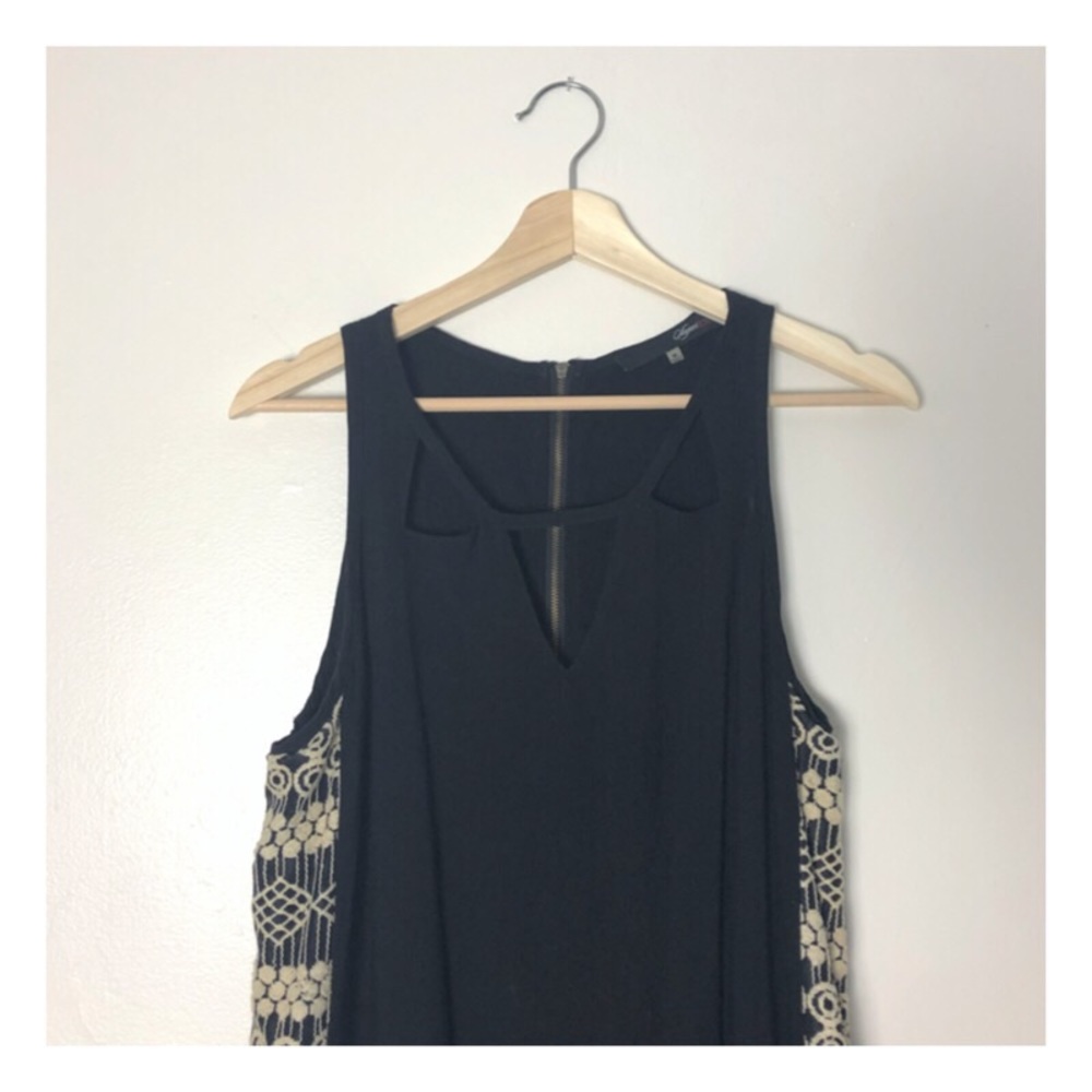 black w. cream embroidery hi lo dress